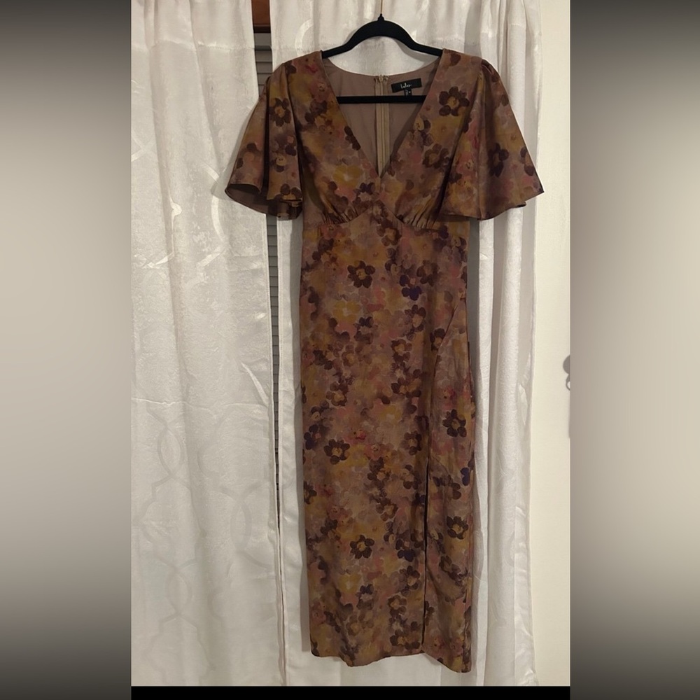 Lulu's Floral Midi Dress in Brown and Tan